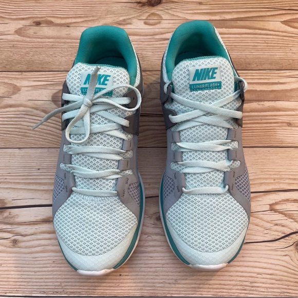 Nike Lunar Flash+ - Picture 15 of 16